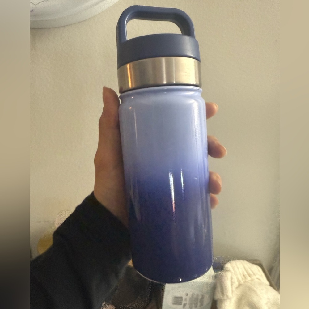 Water Bottle Like New